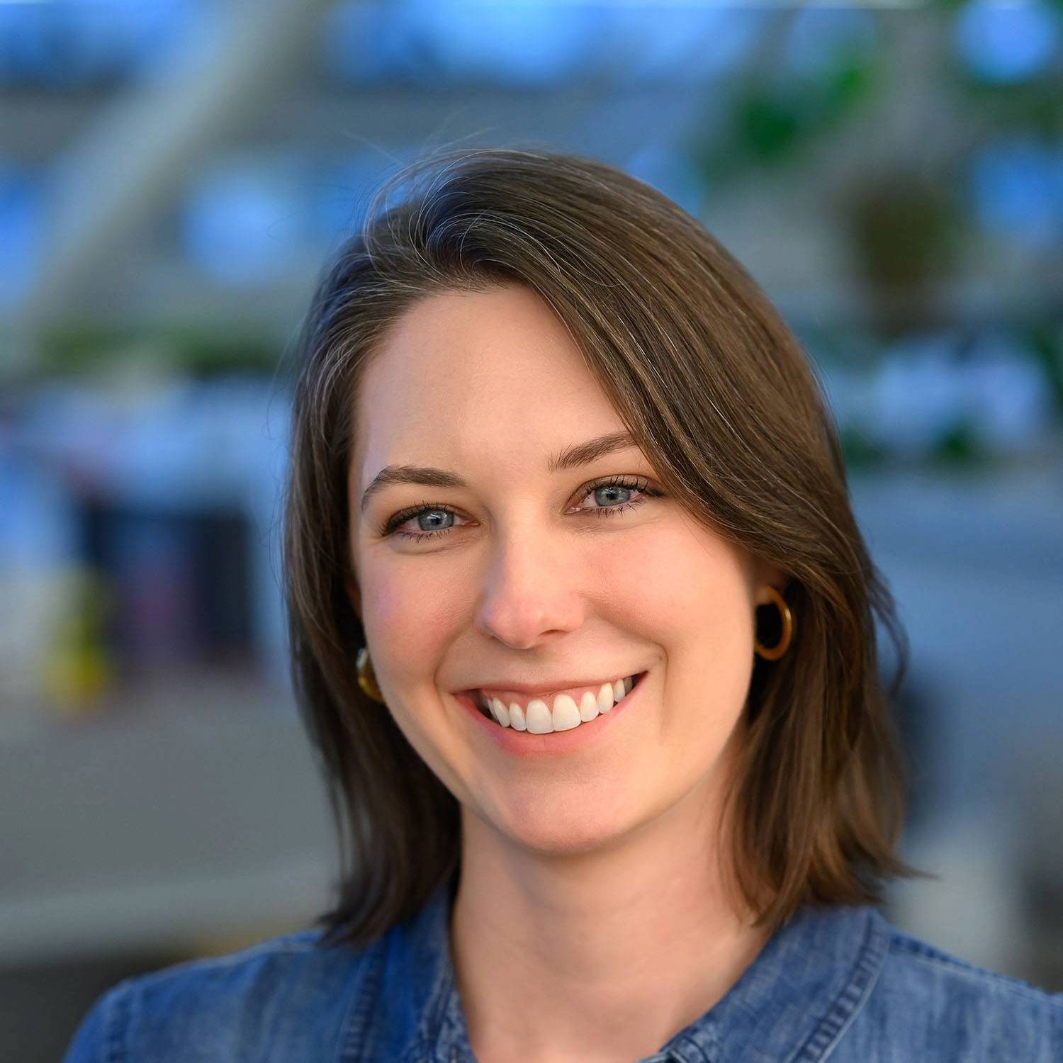 Amber Stout Headshot